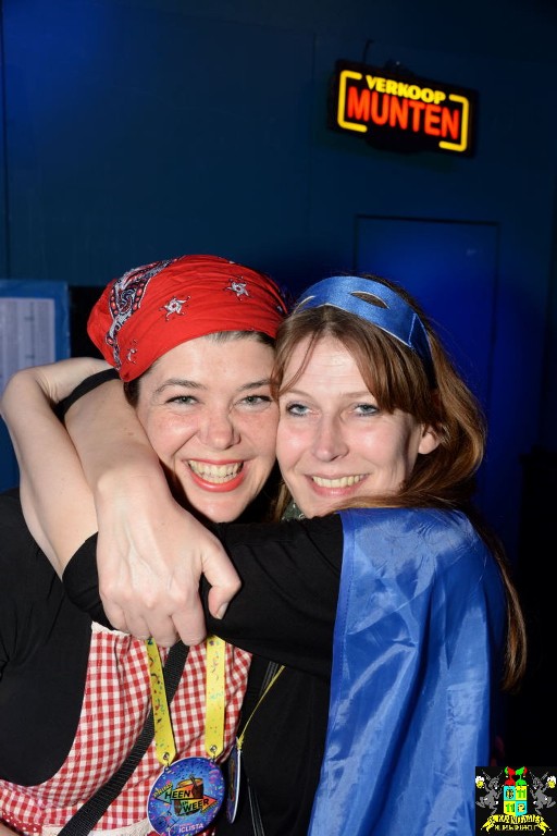 ../Images/Carnavals maandagavond in VdG 130.jpg